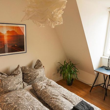 Woelkchen - Wohnung Mit Balkon, Holzdielen & Tv Бремергафен Екстер'єр фото